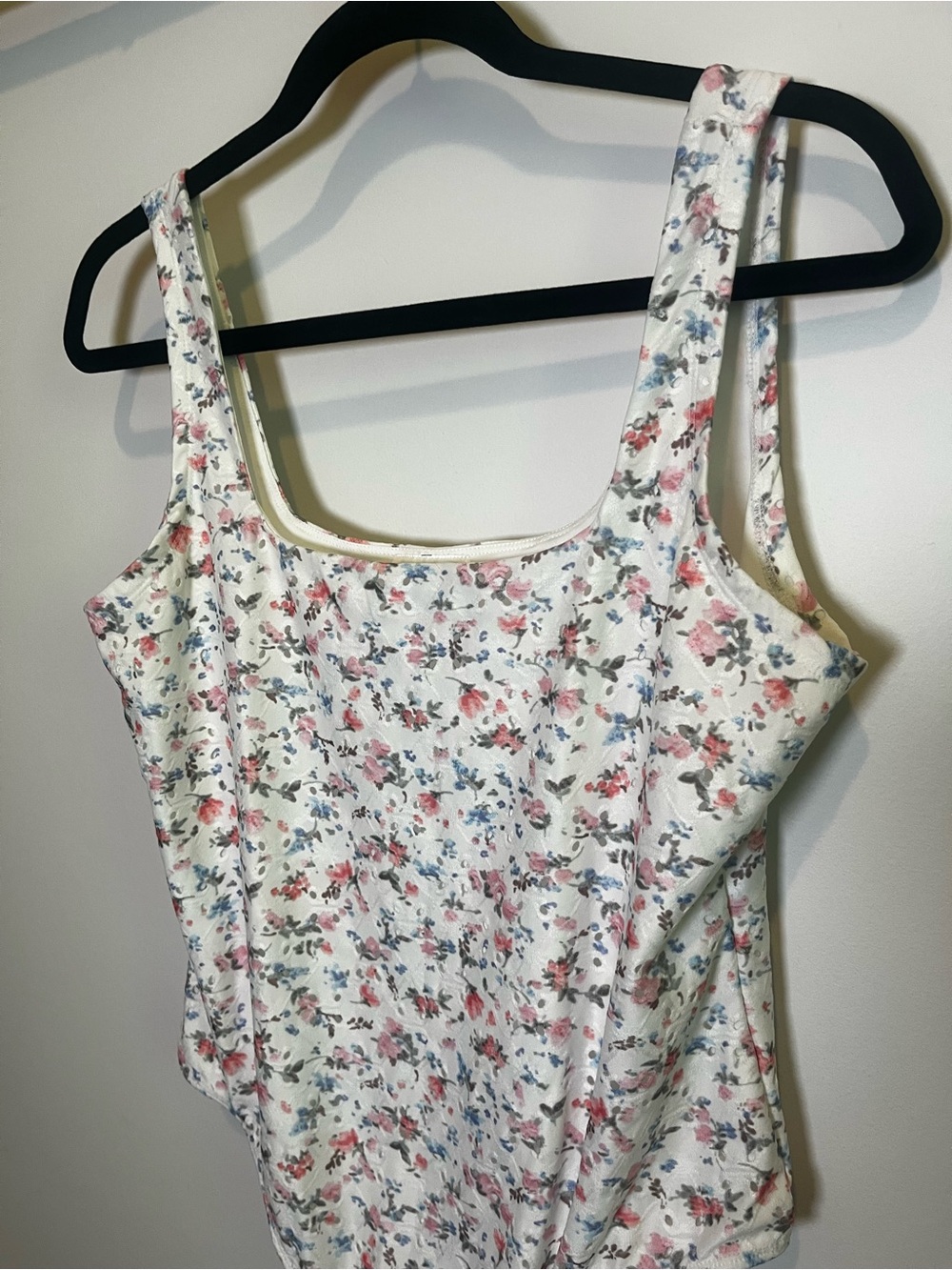 Floral Feminine Squareneck Fitted Bodysuit Size L - Picture 3 of 8